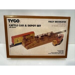 Tyco HO Scale Cattle Car & Depot Set #935 Vintage